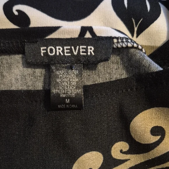 Forever Black and White Long Sleeve Dress - Picture 3 of 3